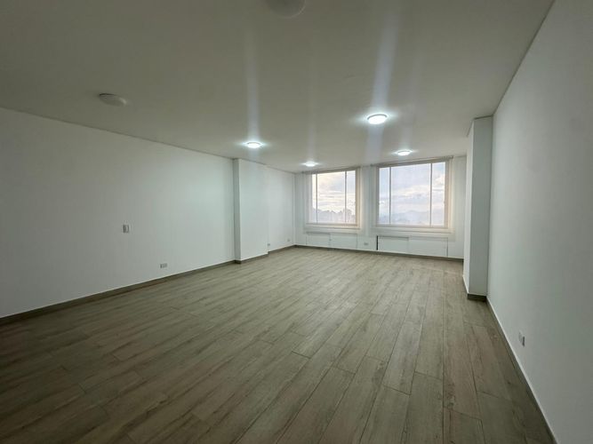 Oficina en venta en El Centro, Manizales, 40 m² · foto 9 de 11