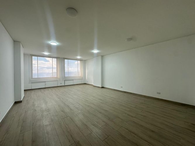 Oficina en venta en El Centro, Manizales, 40 m² · foto 10 de 11