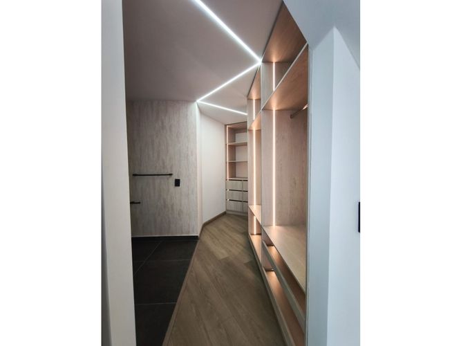 Apartamento en venta en Chico Norte, Bogotá · foto 9 de 24