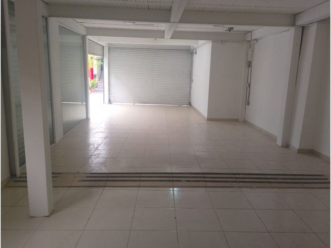 Local en arriendo en Caicedo, Medellín, 100 m² · foto 3 de 10
