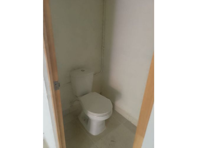Local en arriendo en Caicedo, Medellín, 100 m² · foto 4 de 10