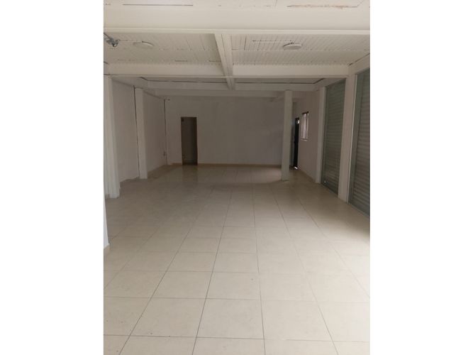 Local en arriendo en Caicedo, Medellín, 100 m² · foto 9 de 10