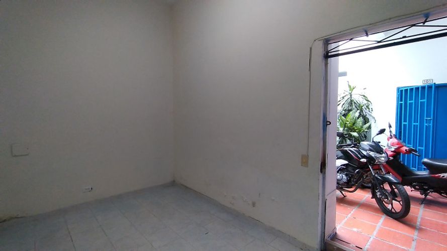 Bodega en arriendo en San Nicolas, Cali, 11 m² · foto 7 de 10
