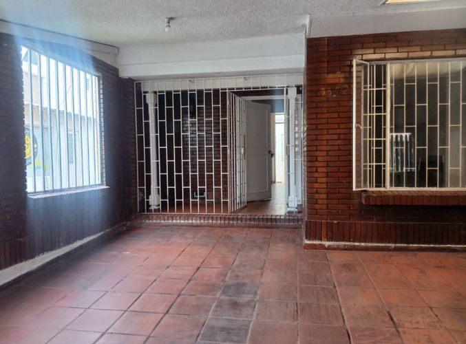 Casa de 5 alcobas en venta en La Campiña, Bogotá, 71 m² · foto 4 de 24