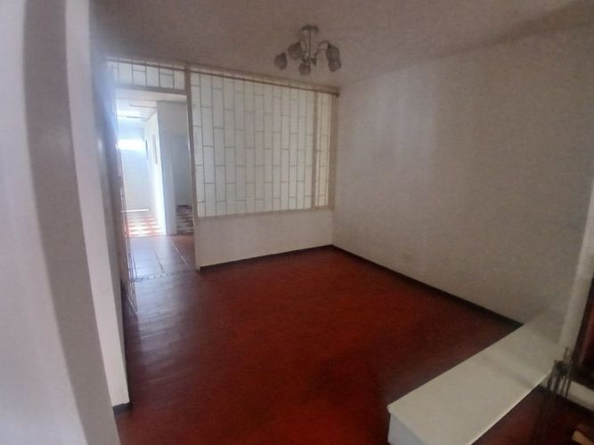 Casa de 5 alcobas en venta en La Campiña, Bogotá, 71 m² · foto 8 de 24