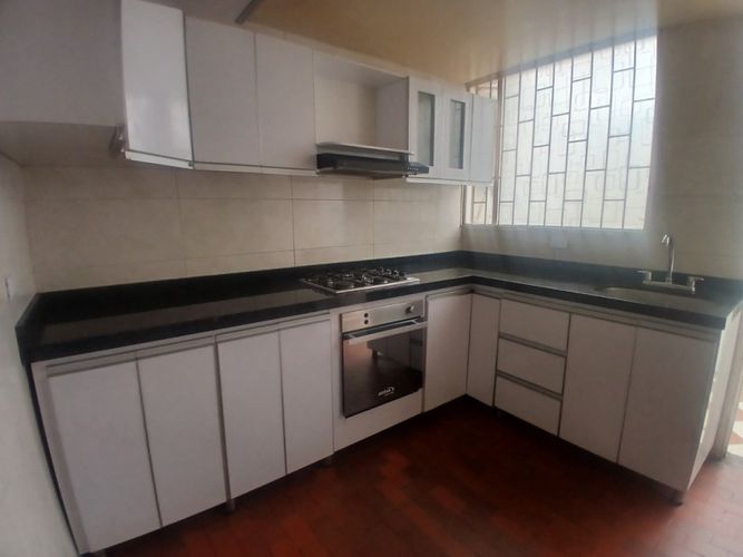 Casa de 5 alcobas en venta en La Campiña, Bogotá, 71 m² · foto 17 de 24