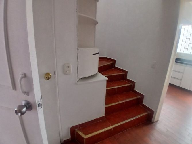 Casa de 5 alcobas en venta en La Campiña, Bogotá, 71 m² · foto 18 de 24
