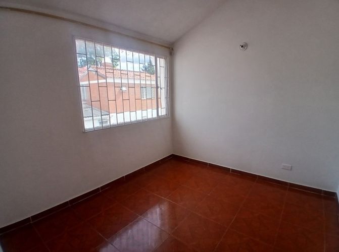 Casa de 5 alcobas en venta en La Campiña, Bogotá, 71 m² · foto 20 de 24