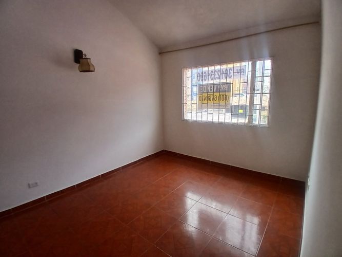 Casa de 5 alcobas en venta en La Campiña, Bogotá, 71 m² · foto 23 de 24