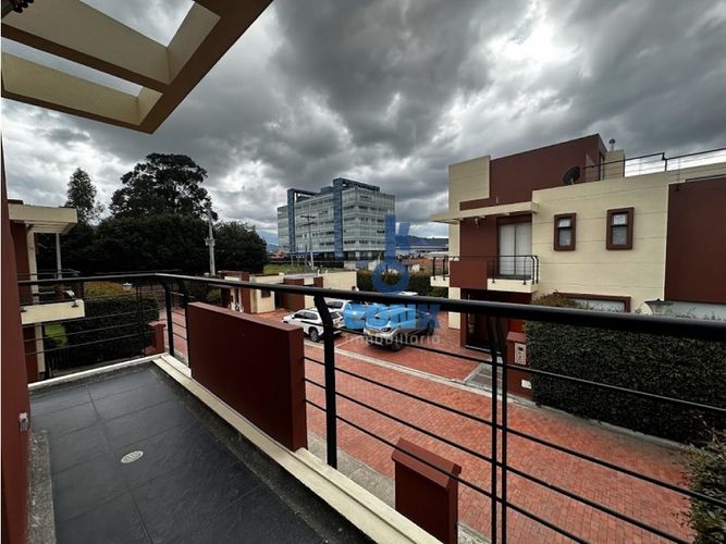 Casa de 3 alcobas en venta en Portales De Chia, Chía, 276 m² · foto 15 de 24