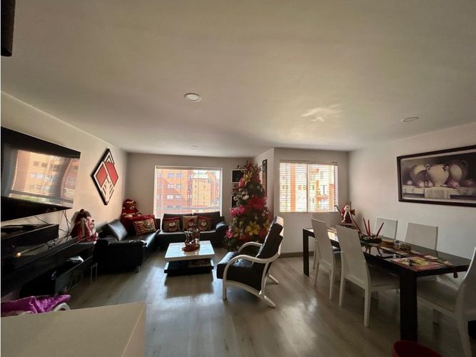 Apartamento en venta en Hayuelos, Bogotá · foto 3 de 16