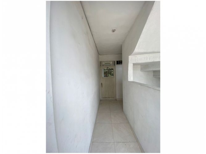 Casa de 8 alcobas en venta en Cristobal Colon, Cali, 525 m² · foto 4 de 5