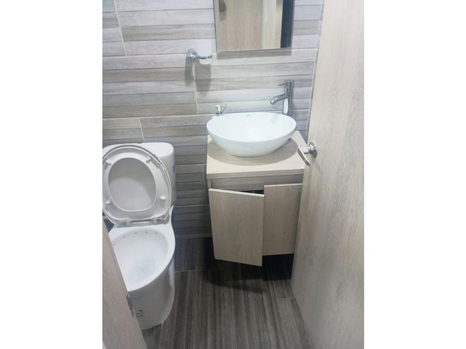 Apartamento de 2 alcobas en venta en Brisas Del Limonar, Cali, 55 m² · foto 3 de 15