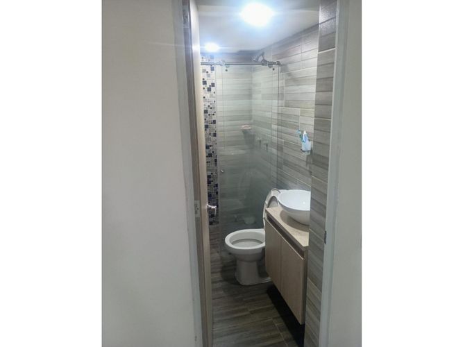 Apartamento de 2 alcobas en venta en Brisas Del Limonar, Cali, 55 m² · foto 5 de 15