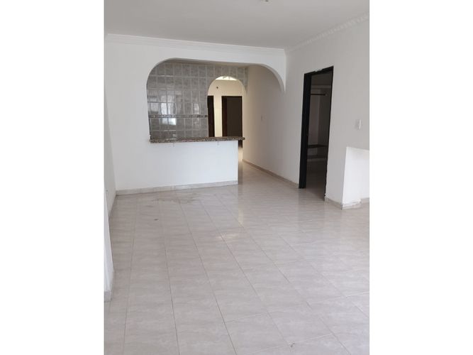Casa de 7 alcobas en venta en San Carlos, Cali, 320 m² · foto 15 de 24