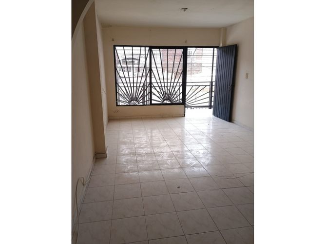 Casa de 7 alcobas en venta en San Carlos, Cali, 320 m² · foto 20 de 24