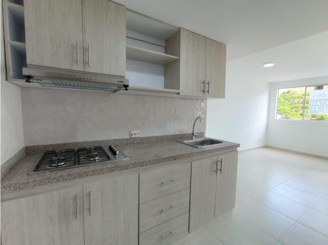Apartamento de 2 alcobas en venta en Cr. Surcos De Pangola, Jamundí, 55 m² · foto 5 de 19