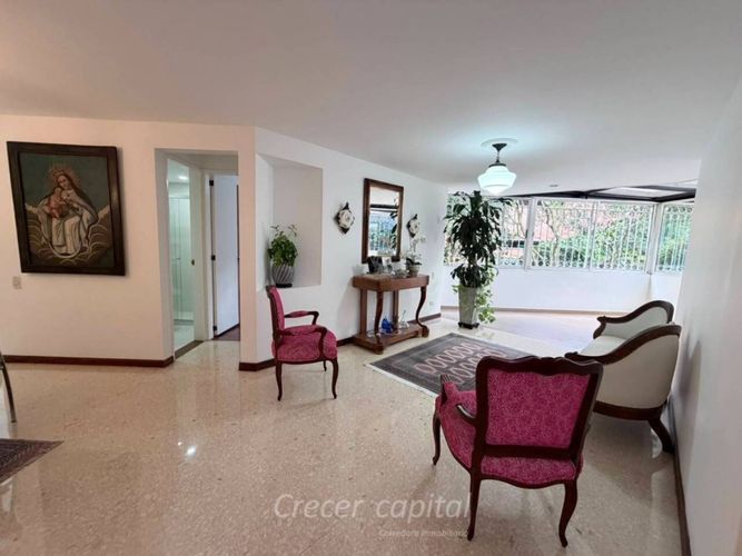 Apartamento en venta en Altos Del Poblado, Medellín · foto 6 de 24