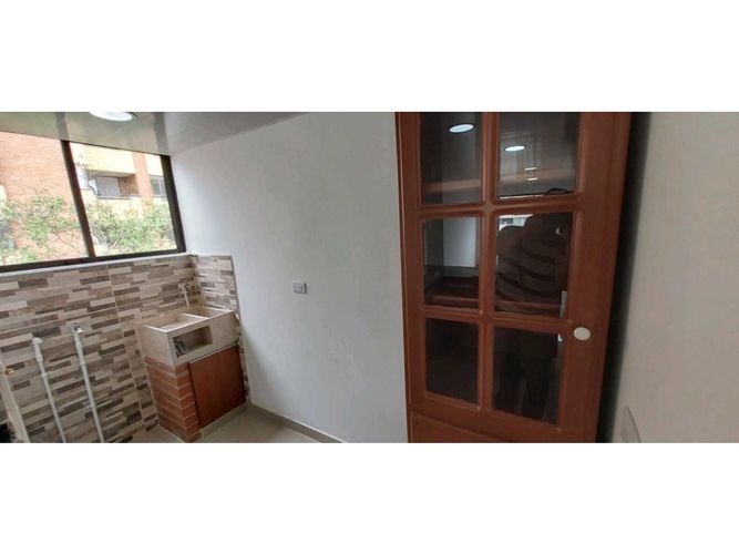 Apartamento de 3 alcobas en venta en San Pedro, Cali, 66 m² · foto 13 de 14