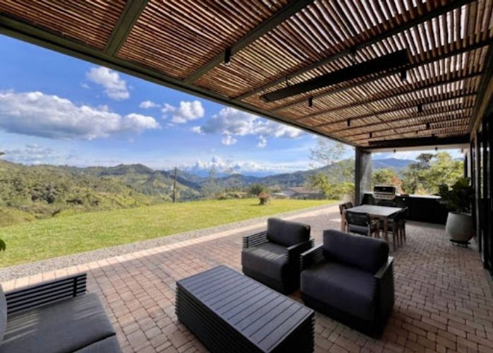 Casa de 5 alcobas en venta en El Retiro, 315 m² · foto 4 de 21