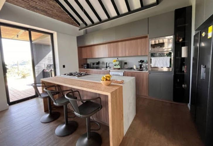 Casa de 5 alcobas en venta en El Retiro, 315 m² · foto 10 de 21