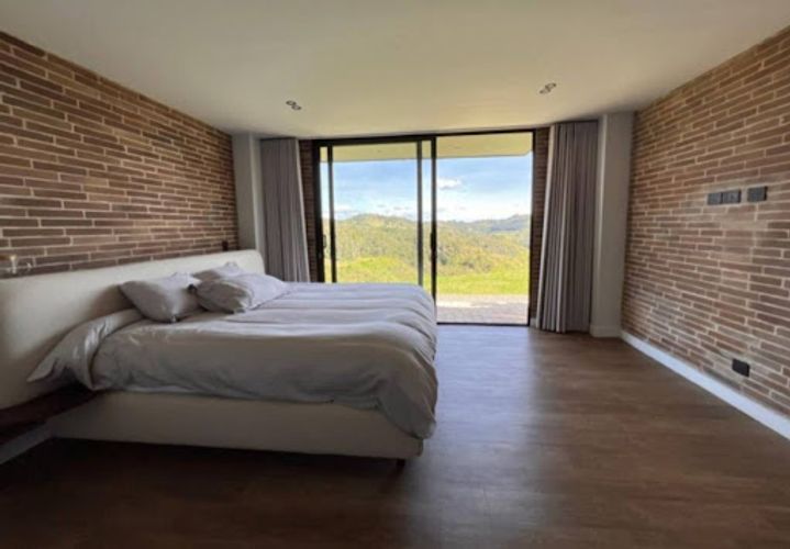 Casa de 5 alcobas en venta en El Retiro, 315 m² · foto 15 de 21