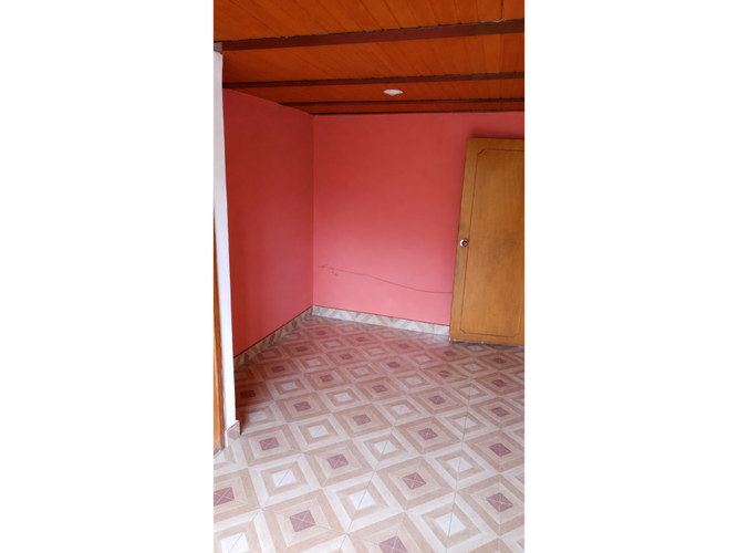 Casa de 3 alcobas en venta en Cabecera San Antonio De Prado, Medellín, 107 m² · foto 4 de 15