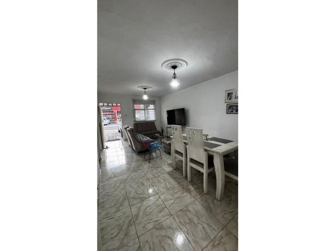Casa de 8 alcobas en venta en La Selva, Cali, 405 m² · foto 5 de 24