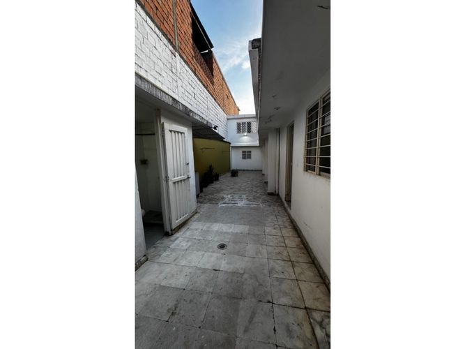 Casa de 8 alcobas en venta en La Selva, Cali, 405 m² · foto 12 de 24