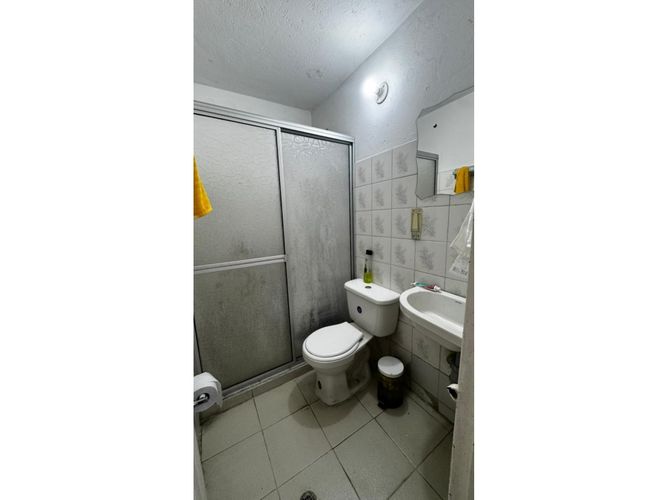Casa de 8 alcobas en venta en La Selva, Cali, 405 m² · foto 13 de 24