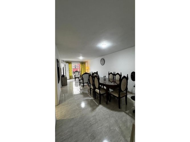Casa de 8 alcobas en venta en La Selva, Cali, 405 m² · foto 20 de 24
