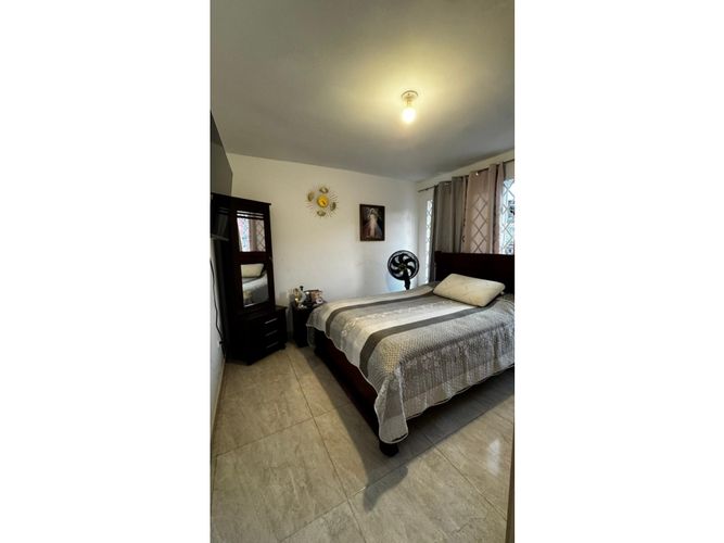 Casa de 8 alcobas en venta en La Selva, Cali, 405 m² · foto 22 de 24