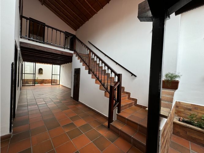 Casa de 4 alcobas en venta en Giron Campestre, Girón, 280 m² · foto 4 de 10