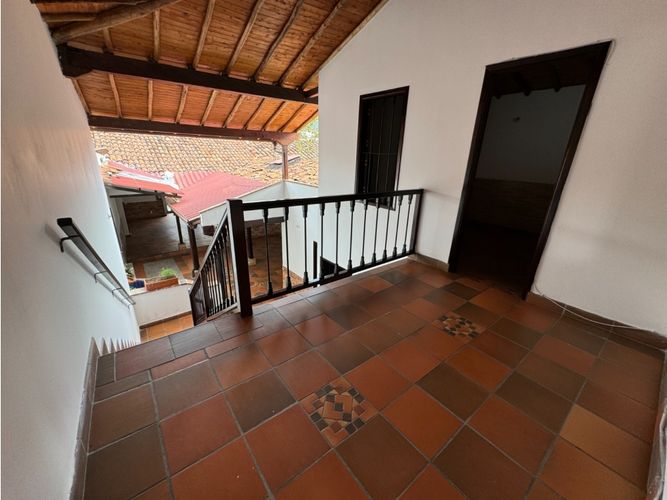 Casa de 4 alcobas en venta en Giron Campestre, Girón, 280 m² · foto 5 de 10