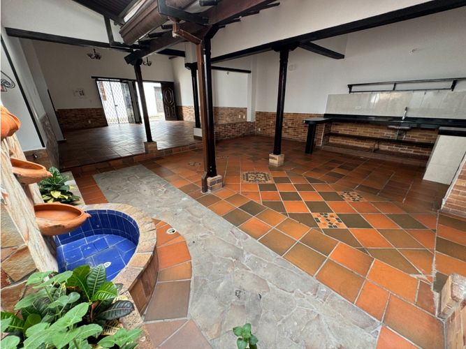 Casa de 4 alcobas en venta en Giron Campestre, Girón, 280 m² · foto 6 de 10