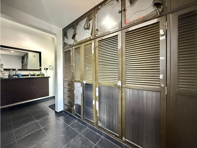 Casa de 5 alcobas en venta en Lagos Del Cacique, Bucaramanga, 503 m² · foto 11 de 20