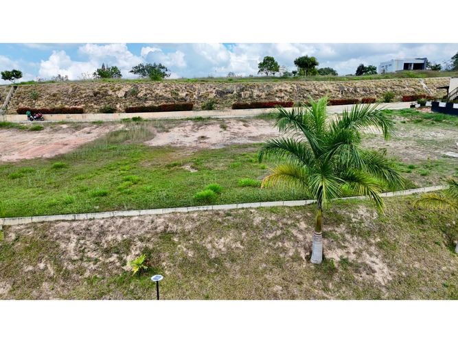 Lote en venta en Ruitoque Bajo, Girón · foto 5 de 9
