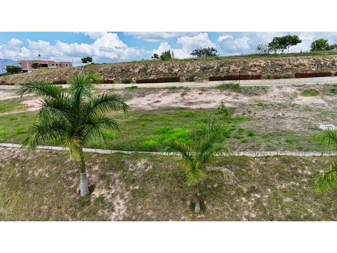 Lote en venta en Ruitoque Bajo, Girón · foto 6 de 9