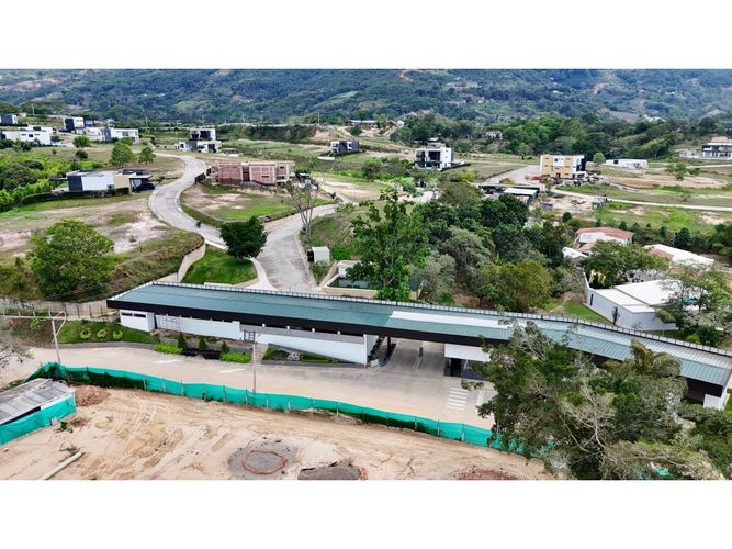Lote en venta en Ruitoque Bajo, Girón · foto 7 de 9