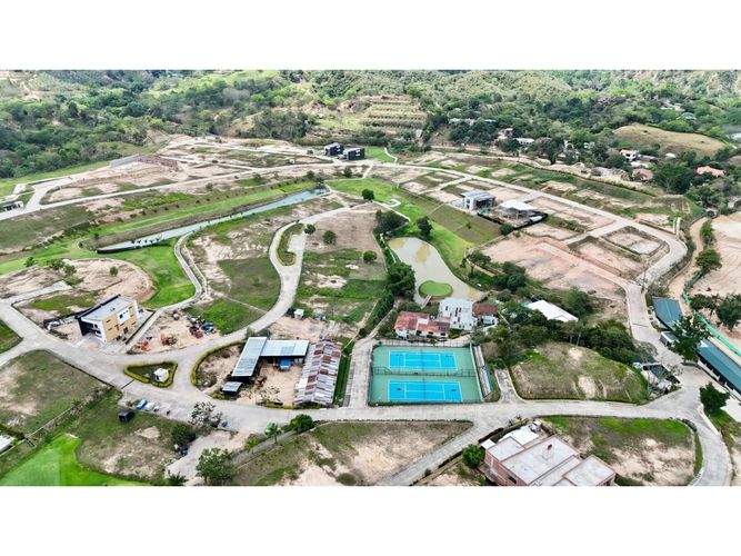 Lote en venta en Ruitoque Bajo, Girón · foto 8 de 9