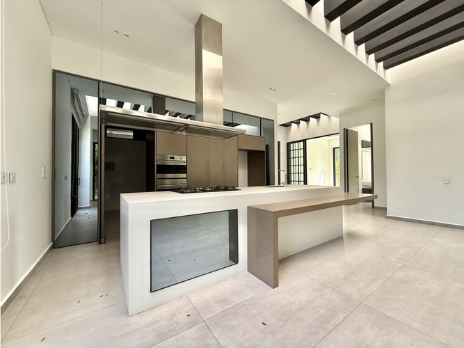Casa de 3 alcobas en venta en Ruitoque Bajo, Floridablanca, 350 m² · foto 4 de 22