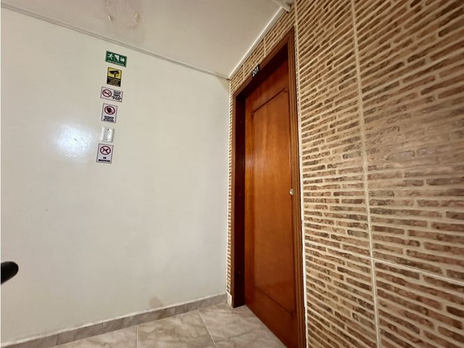 Casa de 10 alcobas en venta en Terrazas, Bucaramanga, 360 m² · foto 8 de 24