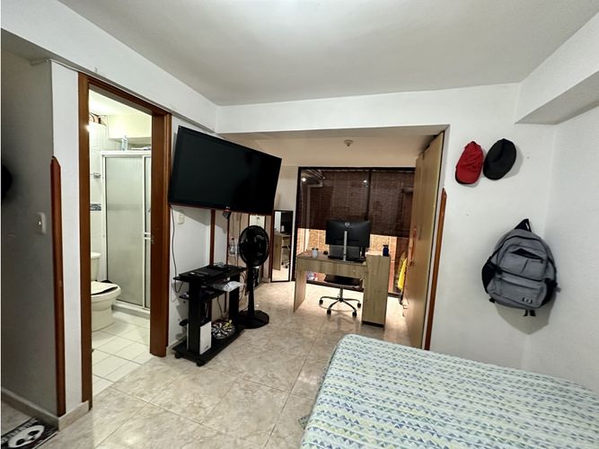 Casa de 10 alcobas en venta en Terrazas, Bucaramanga, 360 m² · foto 15 de 24