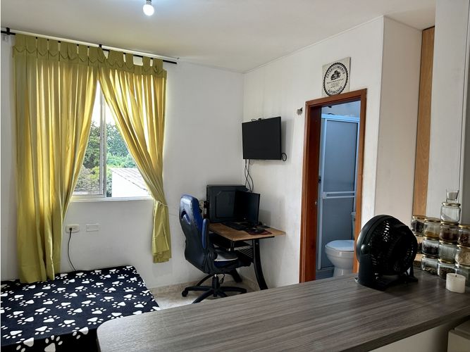 Casa de 10 alcobas en venta en Terrazas, Bucaramanga, 360 m² · foto 21 de 24