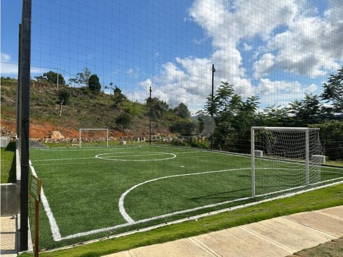 Lote en venta en Chocoita, Girón · foto 9 de 20
