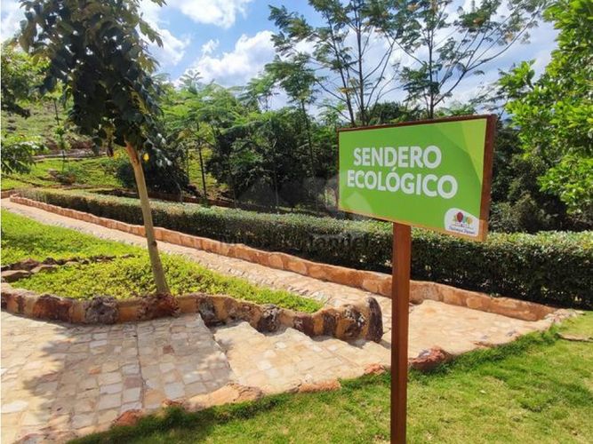 Lote en venta en Chocoita, Girón · foto 10 de 20