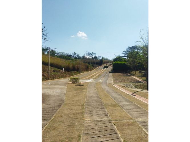 Lote en venta en Chocoita, Girón · foto 16 de 20