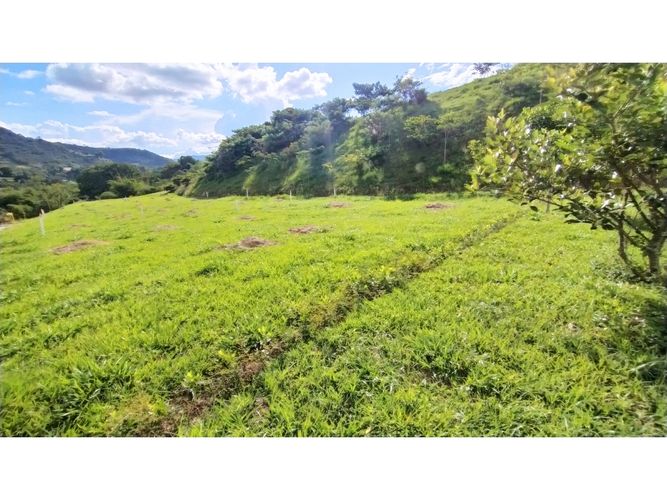 Lote en venta en Ruitoque, Girón, 349 m² · foto 13 de 21