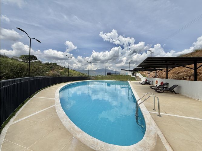 Lote en venta en Chocoita, Girón, 1424 m² · foto 13 de 20