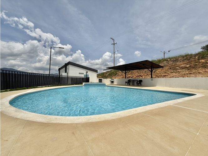 Lote en venta en Chocoita, Girón, 1424 m² · foto 14 de 20